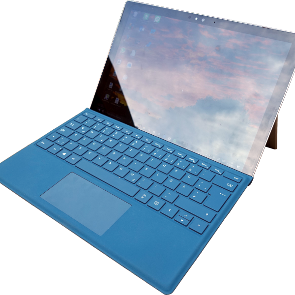 مایکروسافت سرفیس پرو مدل Microsoft Surface Pro 4 با کیبرد